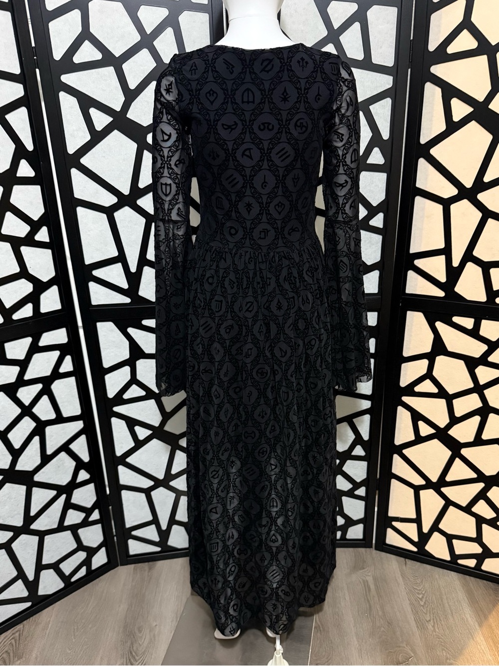 BlackMilk Final Fantasy XIV Job Icons Spectre Maxi Dress - Medium - Picture 11 of 13